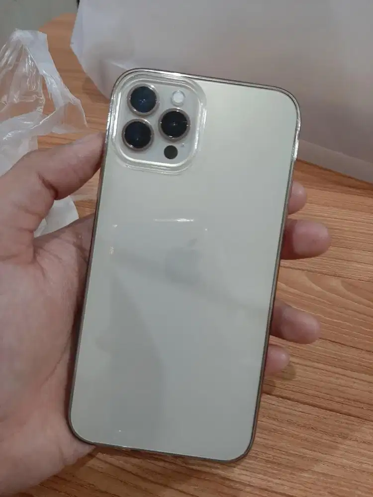 ip xs like 12 pro siapa cepat