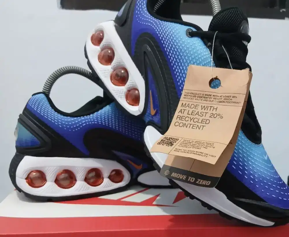 Sepatu basket Nike Dn size 41/42