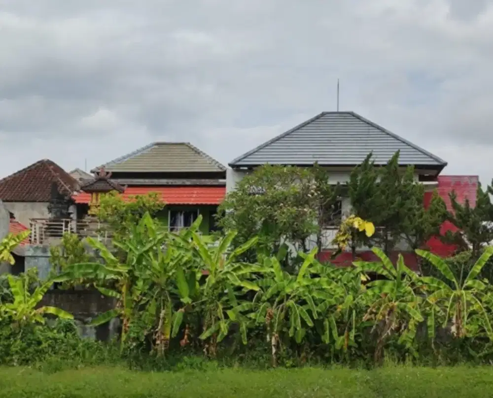 Tanah & bangunan dijual cepat lokasi strategis