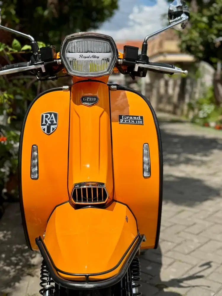 Royal alloy Grand Prix 150 low KM