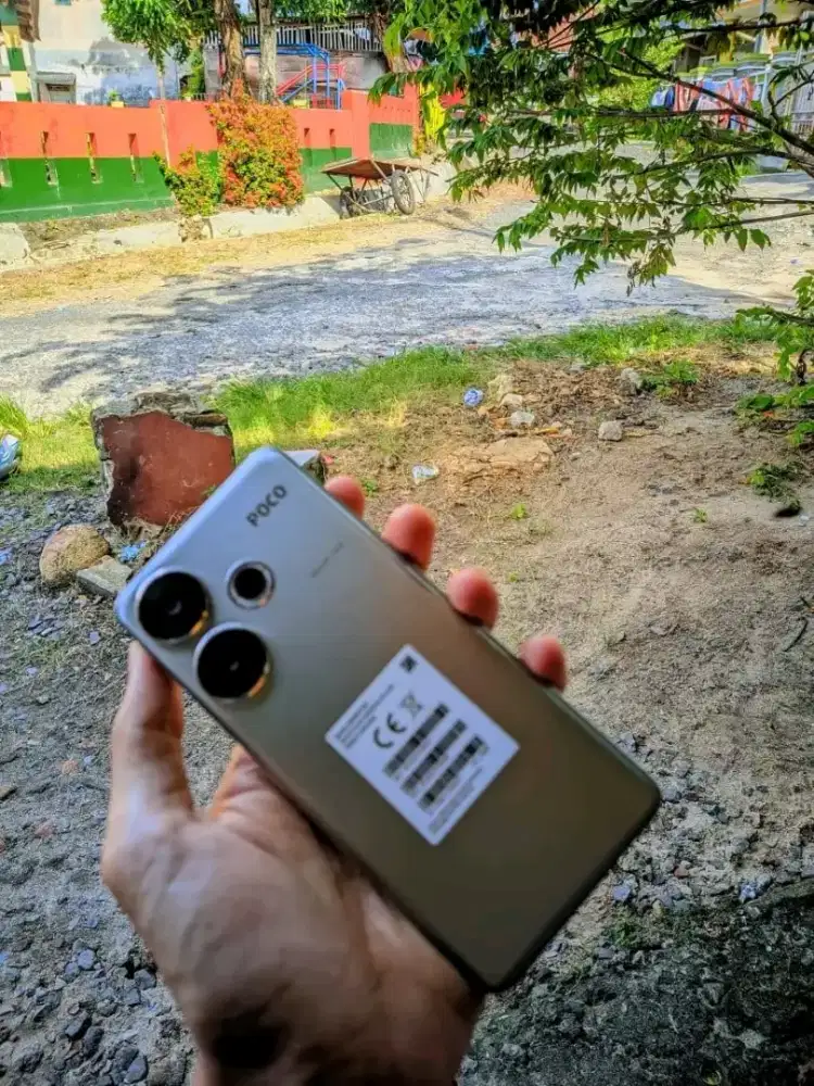 jual aja nih poco f6