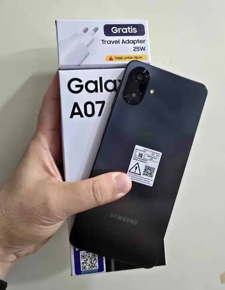 Samsung A07 ram 4+4/64