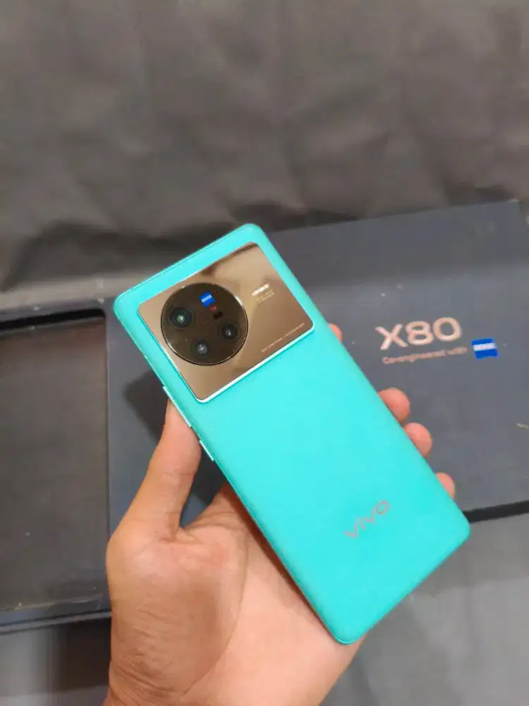 vivo x80 12/256gb