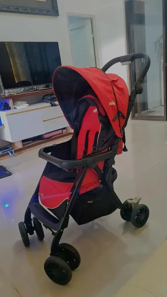 Stroller Joie merah mulus