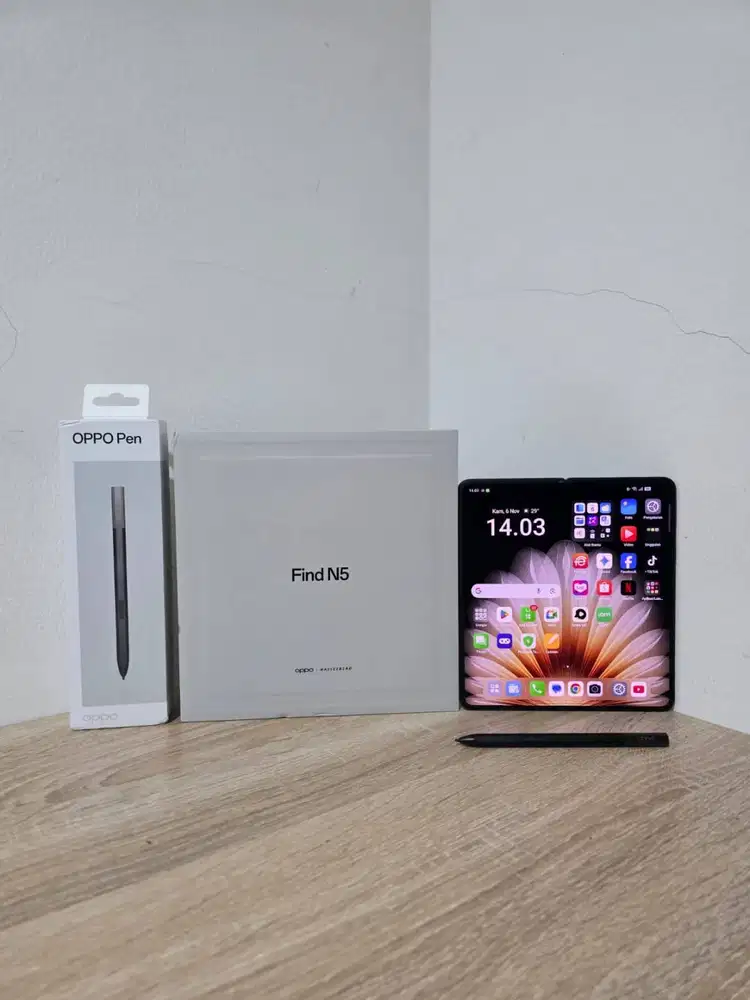Oppo Find N5 Fold 5G 16/512 Resmi Black Fullset + Pen 16GB 512GB