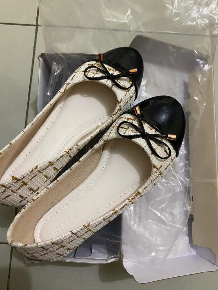 WINOD Balika Sepatu Flatshoes Wanita Kerja Tweed