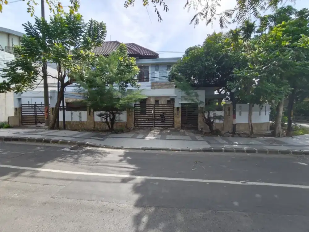 DISEWAKAN RUMAH 2 LANTAI JALAN RAYA KEMBAR GAYUNGSARI BARAT XII dekat Pagesangan, Kertomenanggal, Siwalankerto, Dukuh Menanggal, Ahmad Yani (A.YANI),