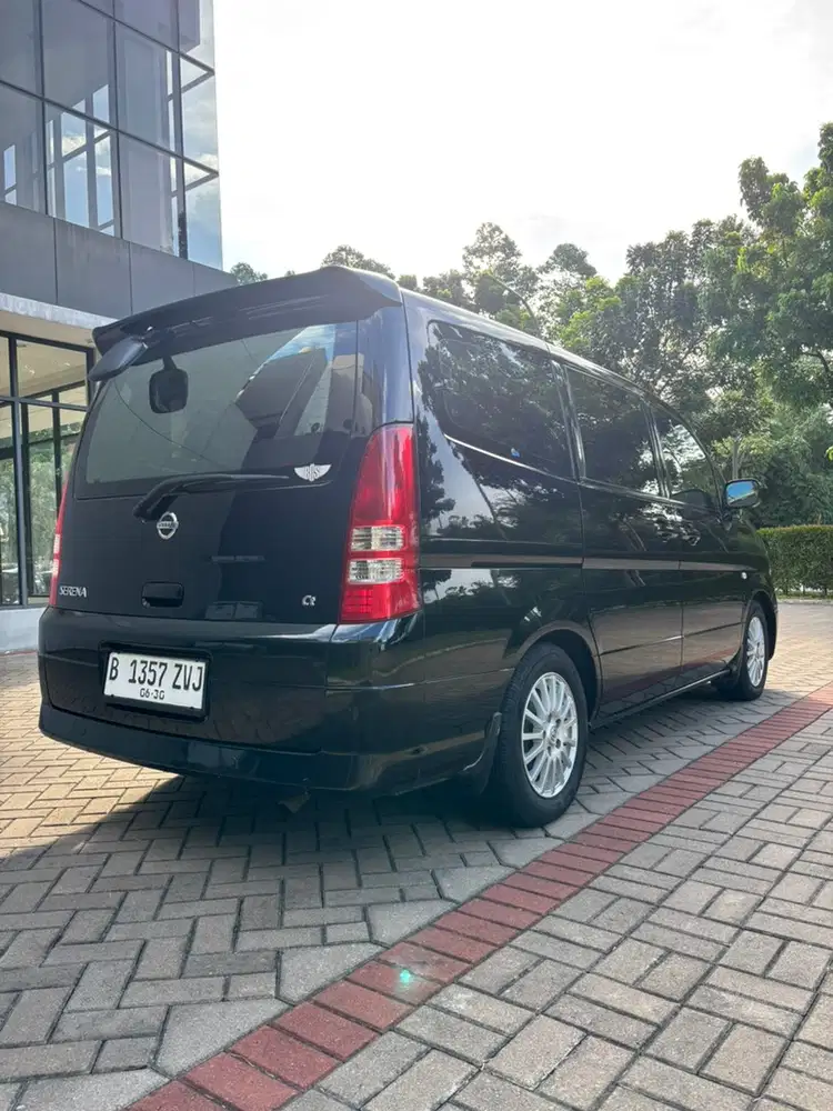 Nissan Serena 2009 Bensin