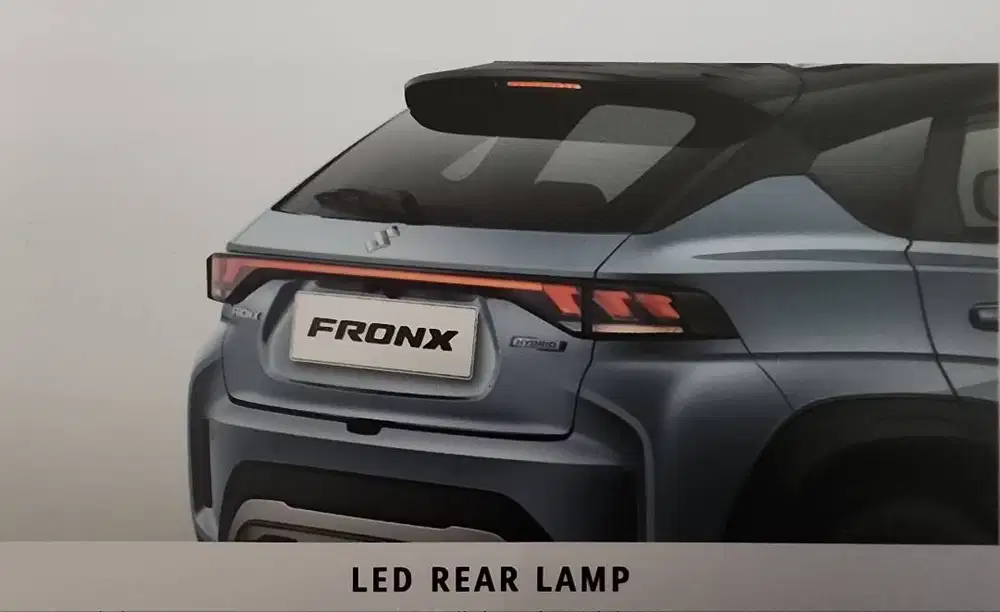 Rear Tail lamp (tengah)