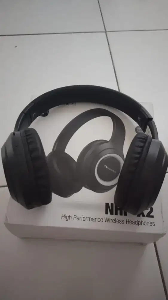 Headphones Nakamichi