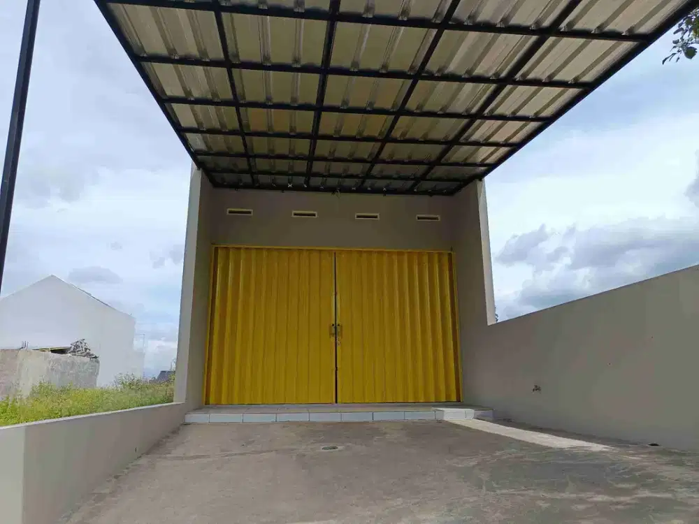 ruko pinggir jalan ramai siap pake