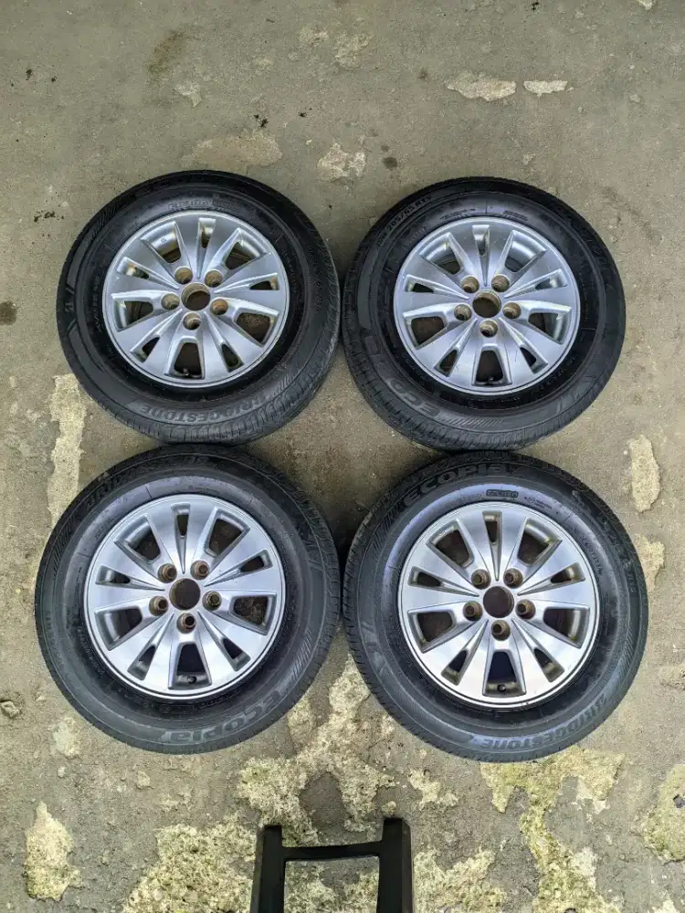 Velg ORI Inova G R15 pcd 5x114 lbr 6 et 45
& Ban Bridgestone