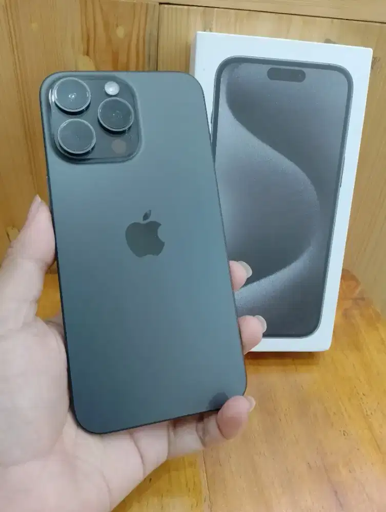 IPhone 15 pro max 256Gb IBox