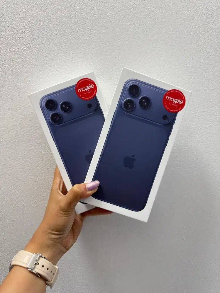 IPHONE 17 PRO MAX 256 BIRU