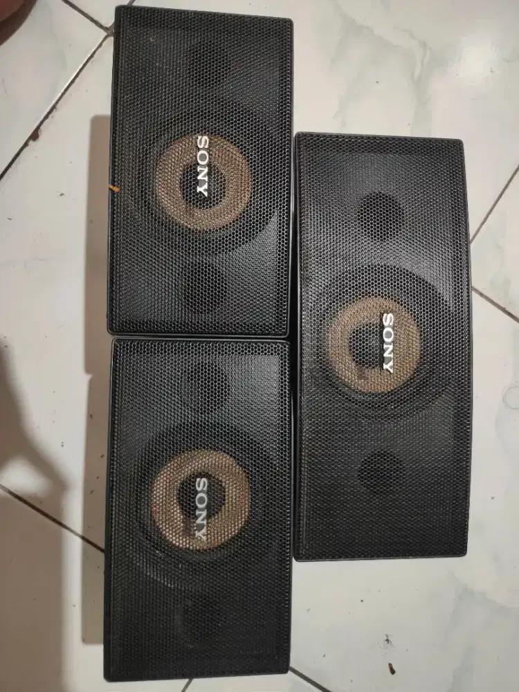 Speaker sony surround