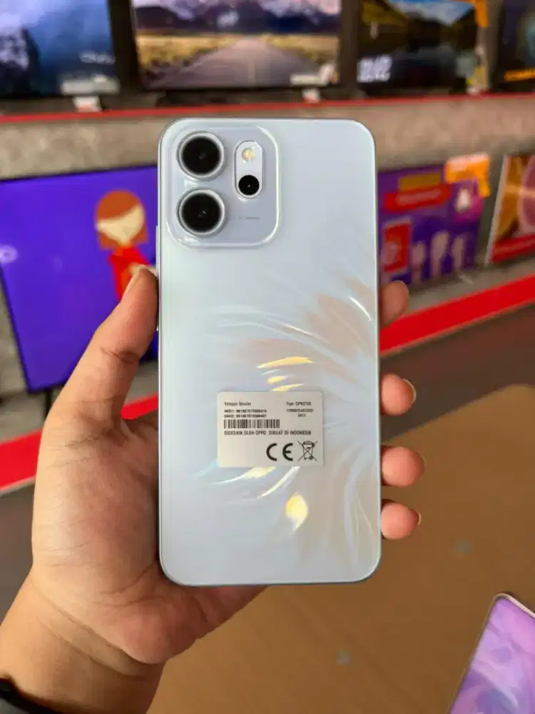 Oppo Reno 14f bisa cicilan 0% tanpa DP