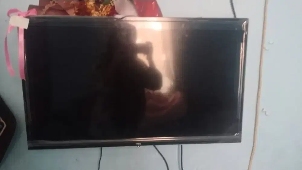 Tv Led 32ich plus kulkas 100liter