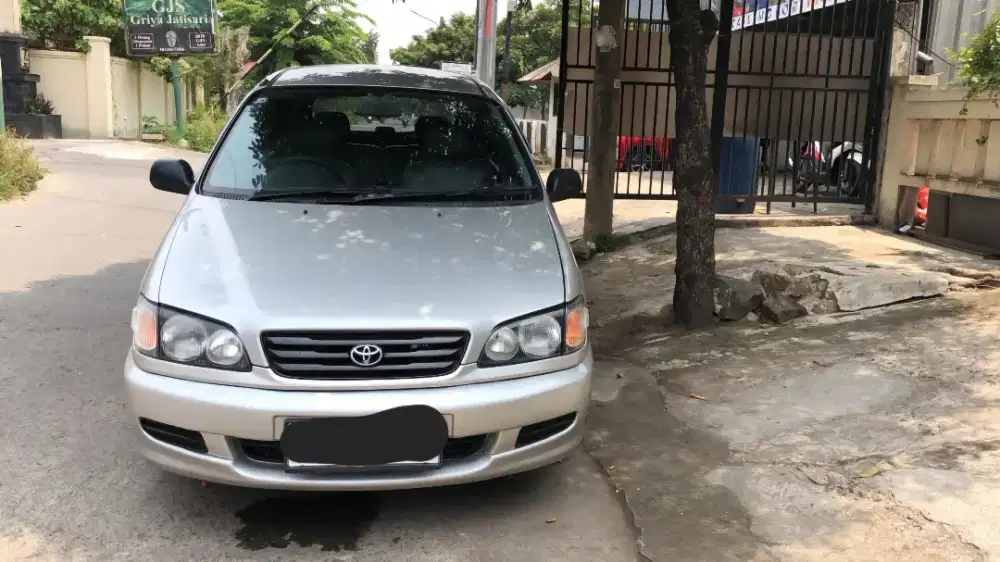 Toyota Picnic 1999