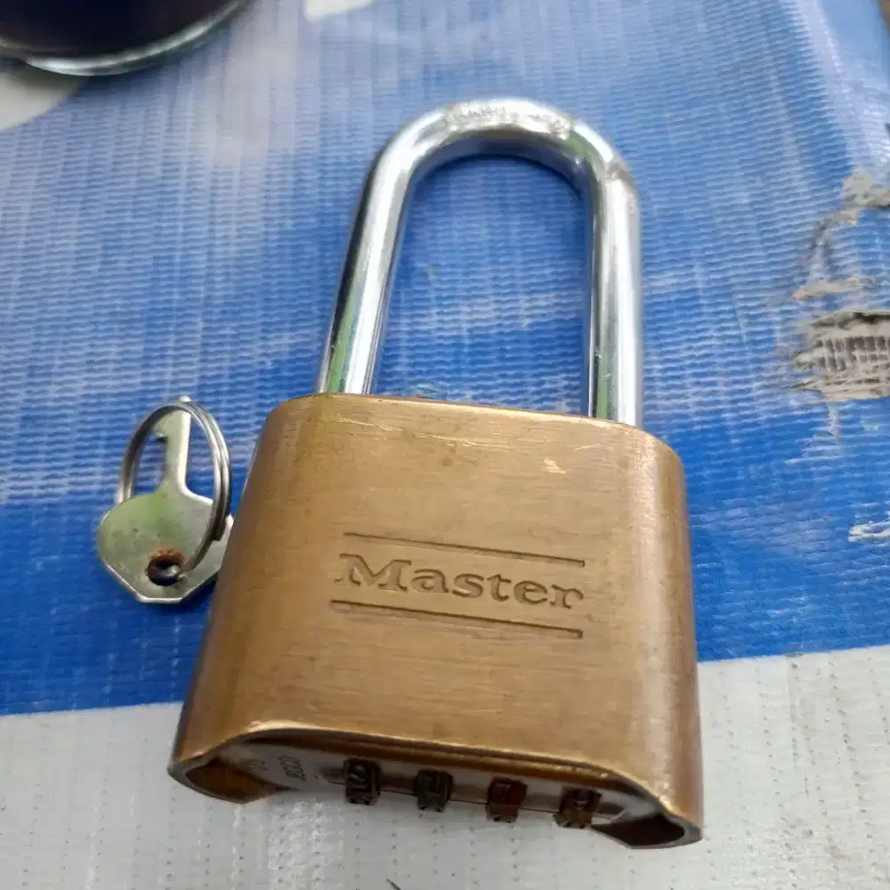 Dijual gembok  merk master