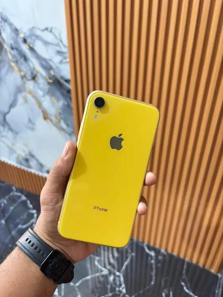 Iphone xr 64gb yellow