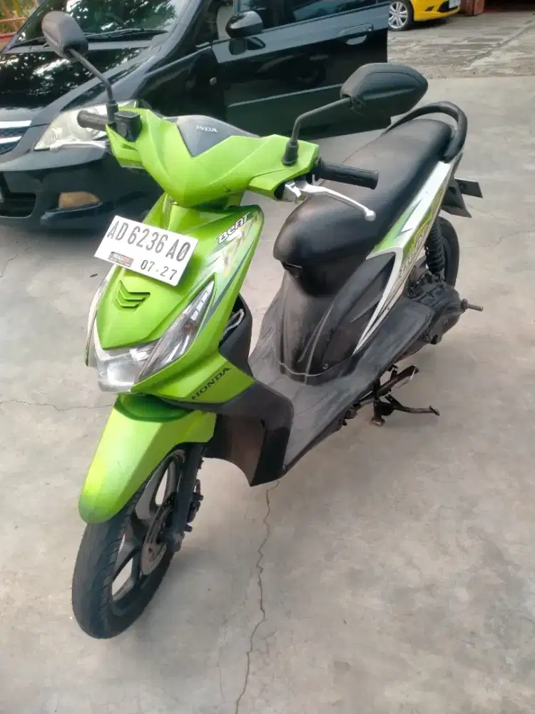 Beat 2012 mulus ex wanita masih standard