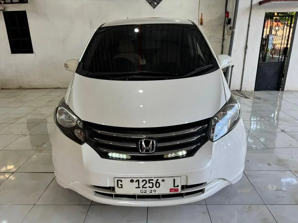Honda Freed 2011