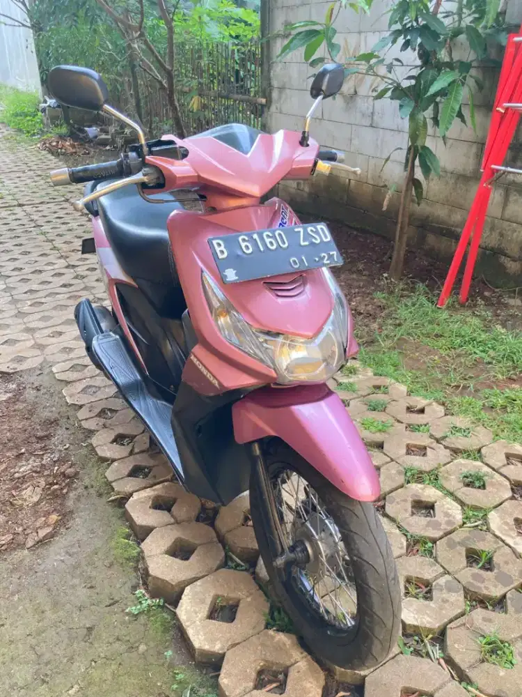 Jual Honda beat karbu 2011