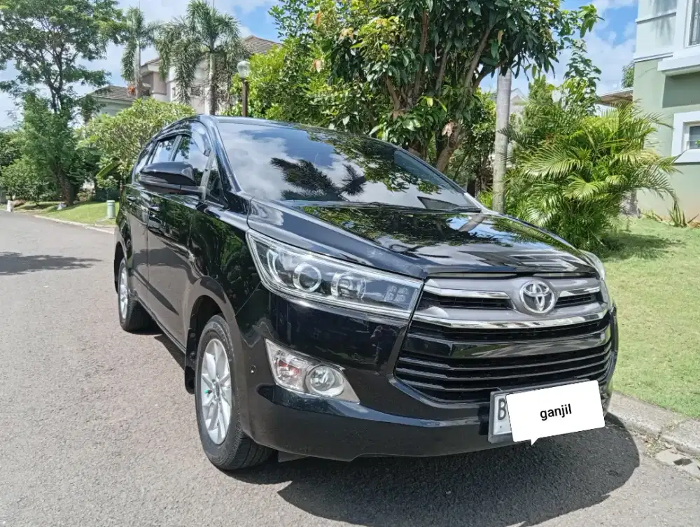 Toyota Innova Reborn 2.0 V bensin AT 2019 hitam metalik