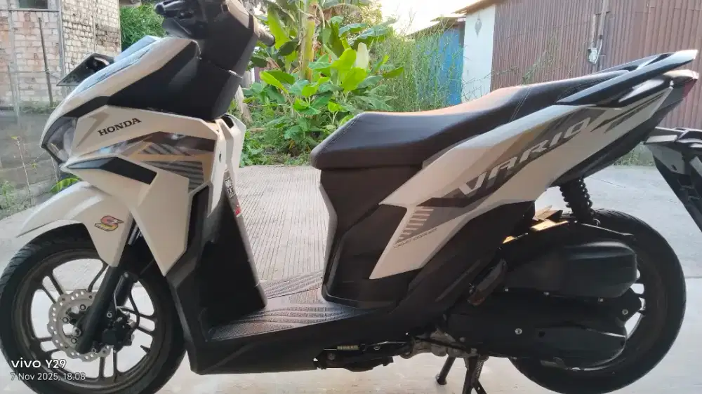 Vario 125 Gen 2  tipe tertinggi kunci keyless