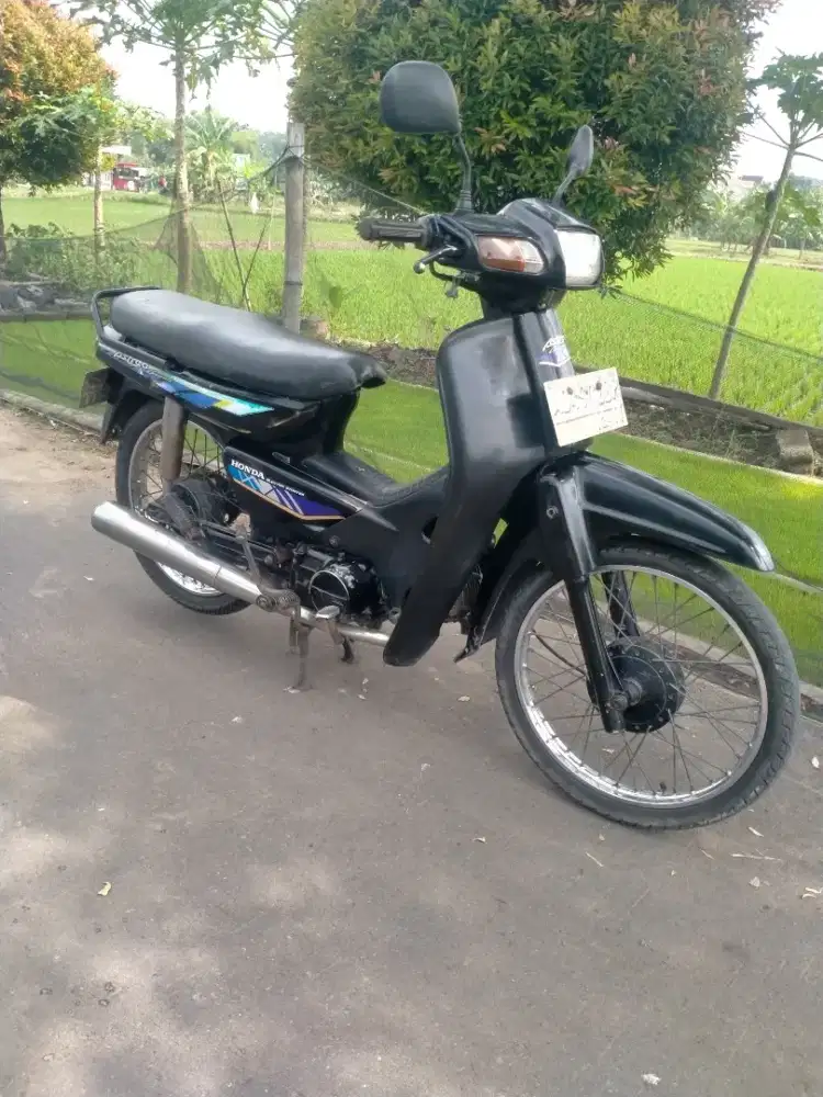 Astrea grand 94 bulus standart mesin bagus uirit