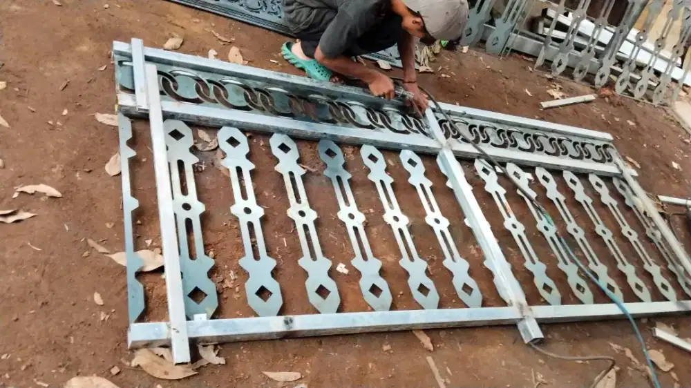 bengkel las: menerima pesanan pagar kanopi tralis jendela