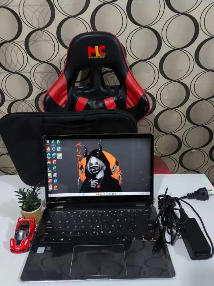 Laptop By Asus
 &gt;ASUS ZENBOOK UX370UAR-313