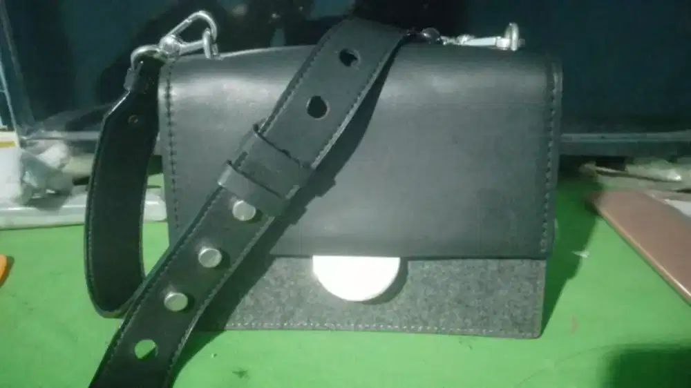 Di jual tas masih bagus