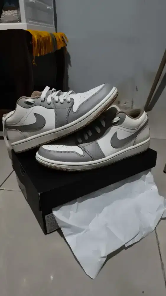 Sepatu Nike Air Jordan 1 low original