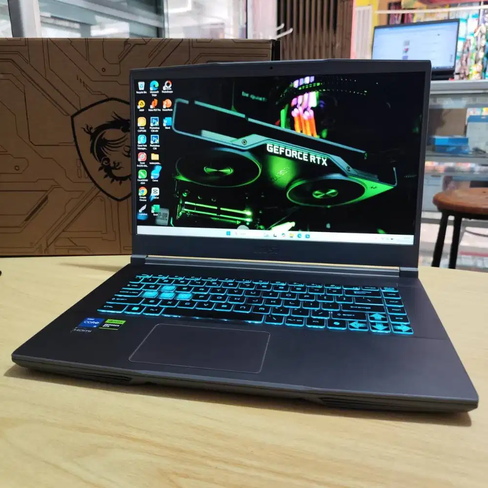 Laptop Gaming MSI THIN 15 Intel Core i5-12450H Nvidia RTX 2050 Fulset