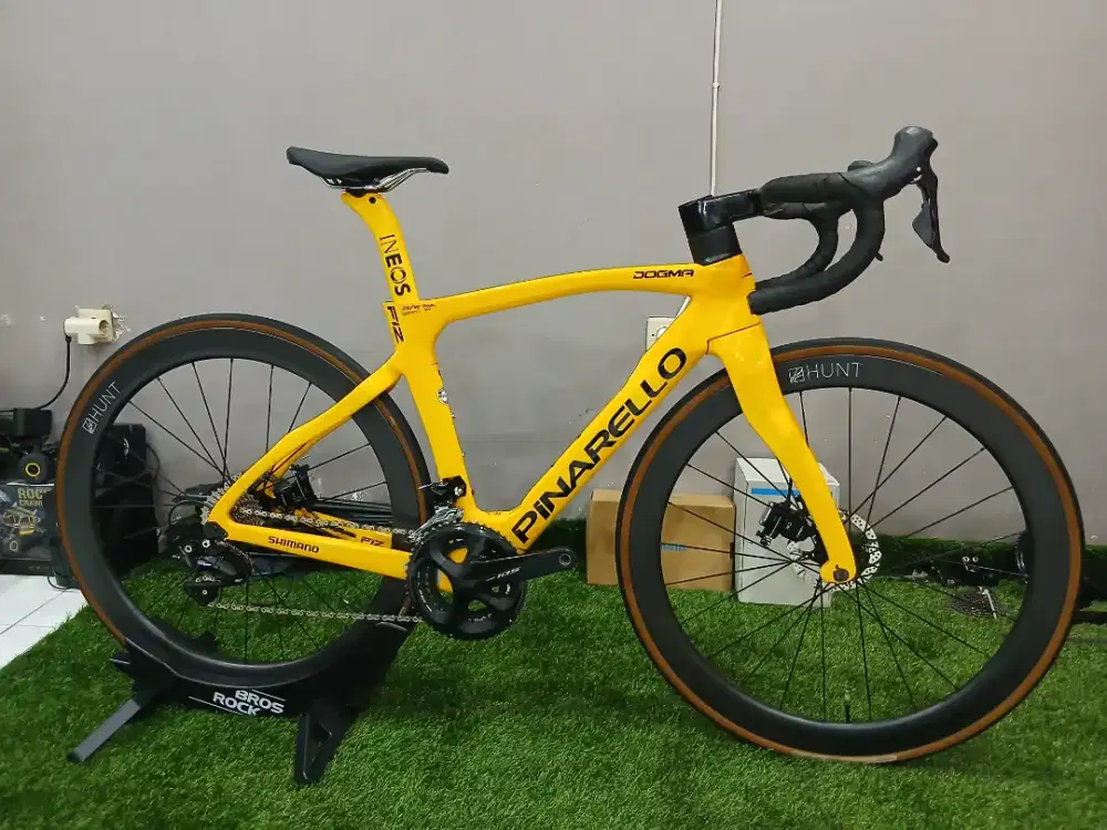 ROADBIKE P1N4R3LL0 D0GM4 F12 DISCBRAKE YELLOW TDF ACM SIZE 46,5 SECOND