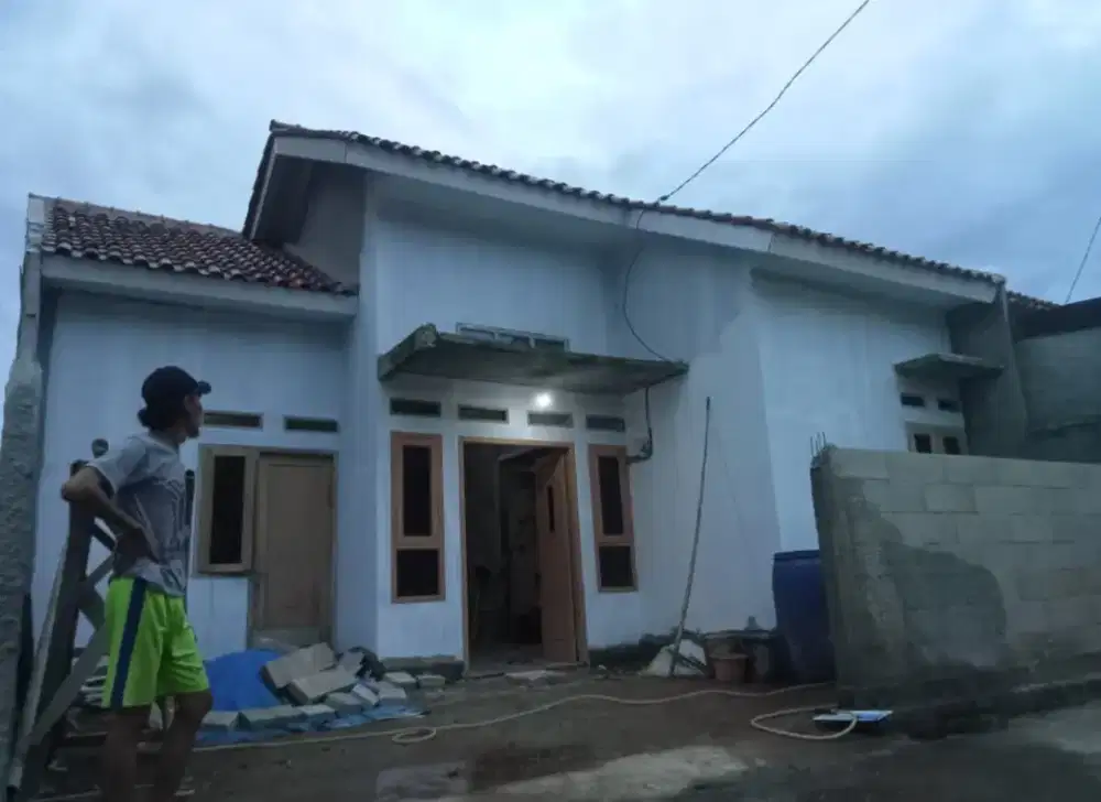 Rumah minimalis 3 kamar tidur di kota Depok