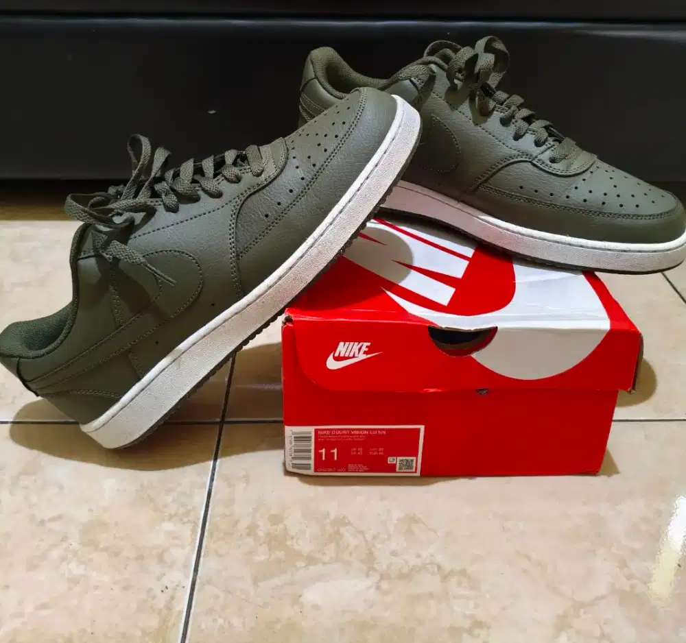 Sepatu Nike Court Vision
