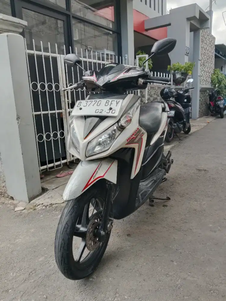 Vario 110 2011 pajak hidup