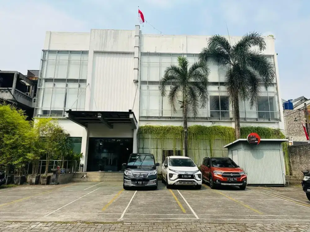 DIJUAL GEDUNG KANTOR MURAH DI RAGUNAN PASAR MINGGU LOKASI STRATEGIS