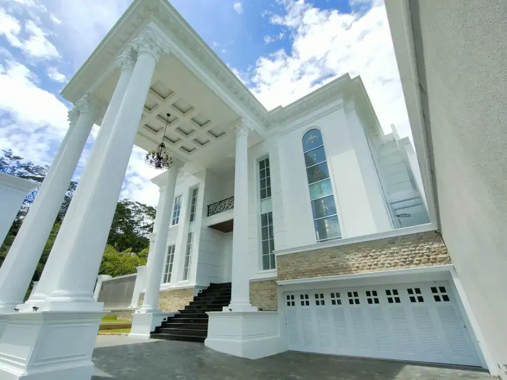 RUMAH MEWAH INCLUDE LIFT SWIMMING POOL BEST VIEW GUNUNG DI SENTUL CITY