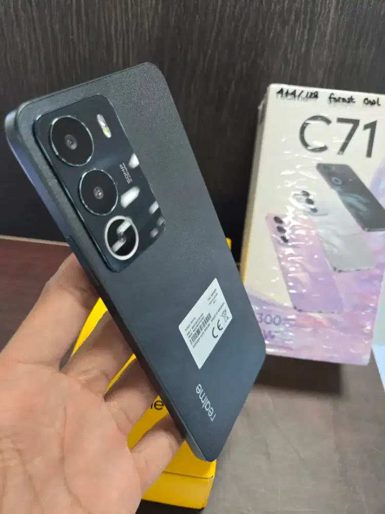 Realme C71 4+4/128