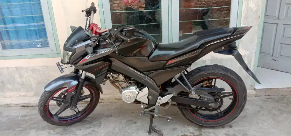 Menjual Honda vixion