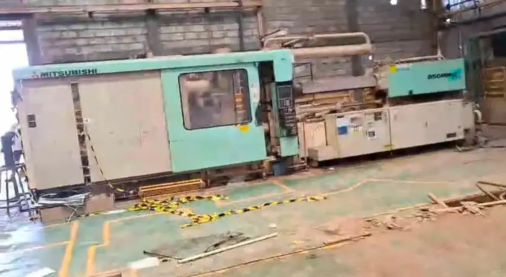 Mesin Injeksi Plastik Mitsubishi