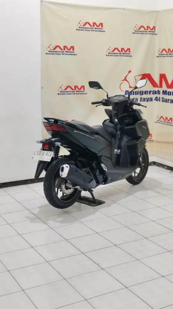 Istimewa Km 5 Ribu Honda New Vario 160 Abs tahun 2024 warna Hitam