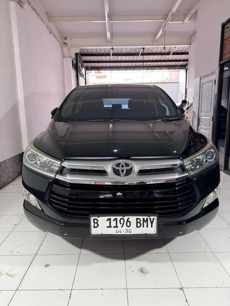 Toyota Innova V 2.0 At 2019