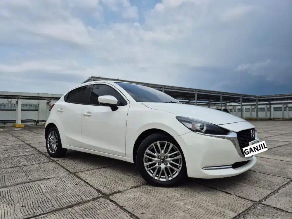 (Low Km) DP cm 25jt Mazda 2 Skyaktive G AT 2019 Tgn1 New Model Grezz