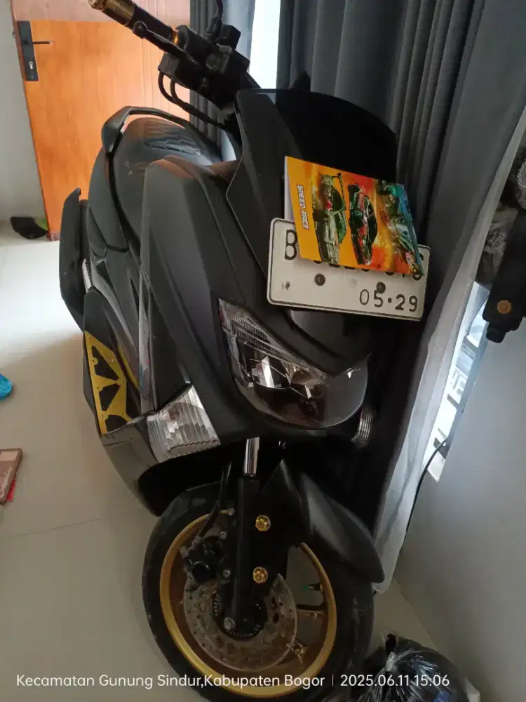 Yamaha NMAX old 2019 hitam