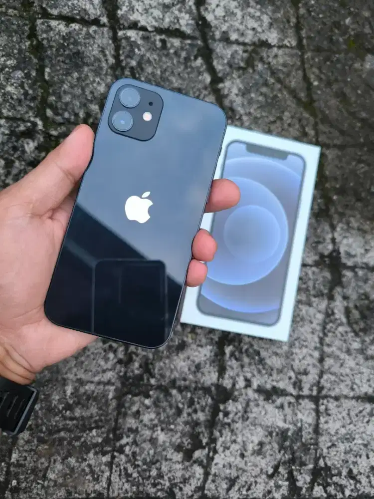 iphone 12 128gb fullset
indosat/3 only