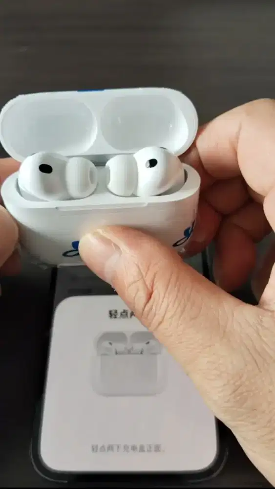 PO Airpods Pro 3